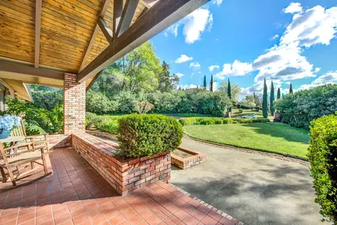 Exterior - 2125 Mecca Ct, Fairfield, CA 94534 photo 9 of 27