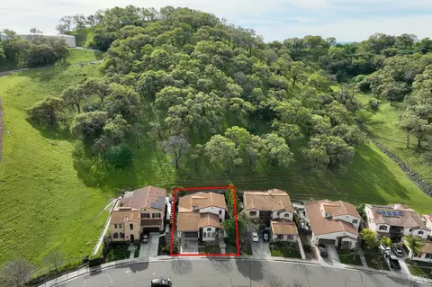 View/Area - 3183 Olympic Rd, Fairfield, CA 94534 photo 3 of 19