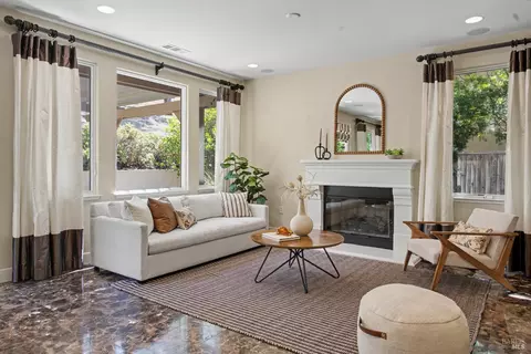 Living - 3183 Olympic Rd, Fairfield, CA 94534 photo 3 of 4