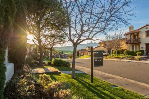 View/Area - 3183 Olympic Rd, Fairfield, CA 94534 photo 1 of 9