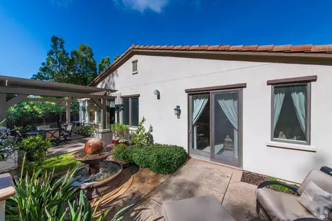 Exterior - 3183 Olympic Rd, Fairfield, CA 94534 photo 6 of 15