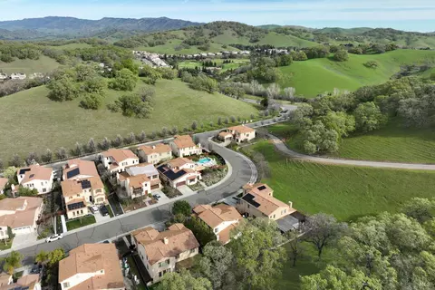 View/Area - 3183 Olympic Rd, Fairfield, CA 94534 photo 5 of 19