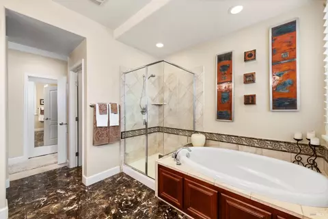 Bath - 3183 Olympic Rd, Fairfield, CA 94534 photo 2 of 5