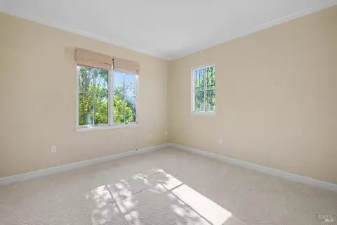 Bedroom - 3183 Olympic Rd, Fairfield, CA 94534 photo 5 of 6