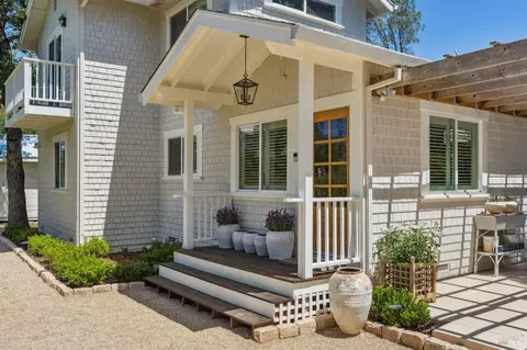 Exterior - 110 Viola Way, Angwin, CA 94508 photo 5 of 12