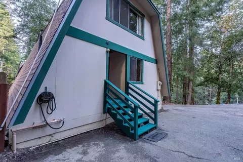 Exterior - 1500 Perch Way, Willits, CA 95490 photo 5 of 9