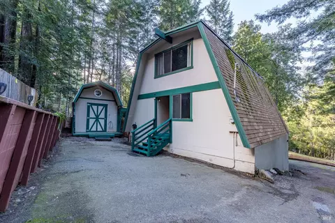 Exterior - 1500 Perch Way, Willits, CA 95490 photo 3 of 9