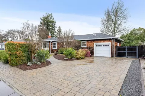 1128 Elm Dr, Novato, CA 94945