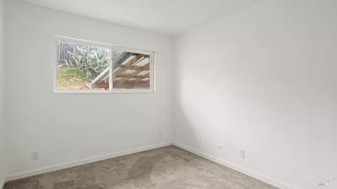 Bedroom - 818 Falcon Dr, Vallejo, CA 94589 photo 1 of 5
