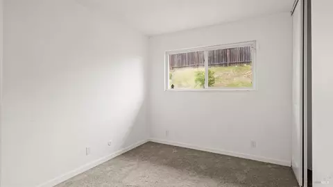 Bedroom - 818 Falcon Dr, Vallejo, CA 94589 photo 2 of 5
