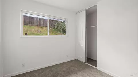 Bedroom - 818 Falcon Dr, Vallejo, CA 94589 photo 3 of 5
