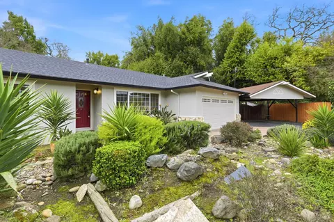 12 Angelica Ct, Novato, CA 94947