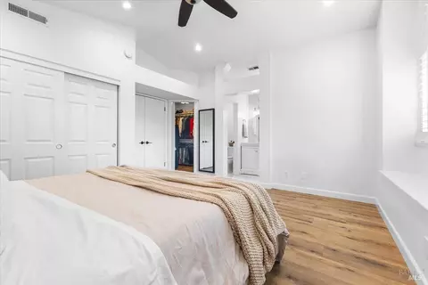 Bedroom - 140 Billington Ln, Windsor, CA 95492 photo 3 of 7