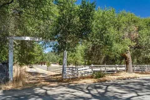 890 Lake Mendocino Dr, Ukiah, CA 95482
