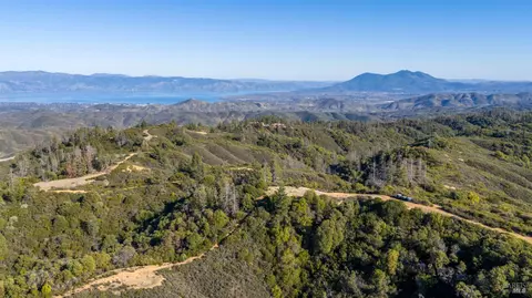 3681 Benmore Valley Rd, Lakeport, CA 95453