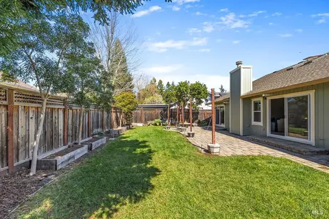 Exterior - 5837 Mathilde Dr, Windsor, CA 95492 photo 29 of 29