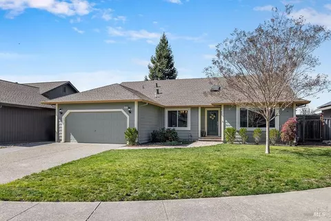 Exterior - 5837 Mathilde Dr, Windsor, CA 95492 photo 3 of 29