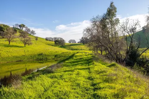 7094 Bucktown Ln, Vacaville, CA 95688