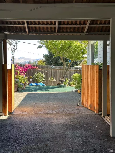15 Constance Dr, Vallejo, CA 94590 photo 33