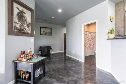 Entry Way - 5510-5500 Parducci Rd, Ukiah, CA 95482 photo 3 of 3