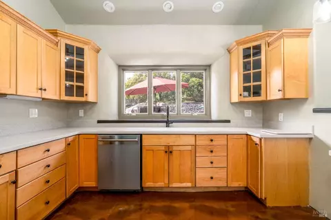 Kitchen - 5510-5500 Parducci Rd, Ukiah, CA 95482 photo 2 of 4