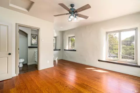 Bedroom - 5510-5500 Parducci Rd, Ukiah, CA 95482 photo 1 of 6