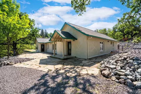 Exterior - 5510-5500 Parducci Rd, Ukiah, CA 95482 photo 1 of 19