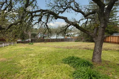 773 Arroyo Rd, Sonoma, CA 95476
