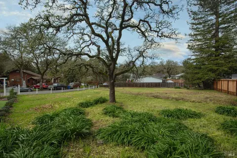 773 Arroyo Rd, Sonoma, CA 95476 photo 3