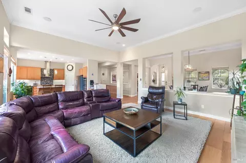 Living - 2664 Avocet Ln, Vallejo, CA 94591 photo 1 of 1