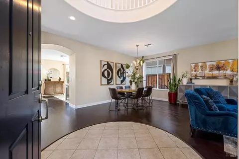 1332 Eagle Dr, Windsor, CA 95492 photo 5