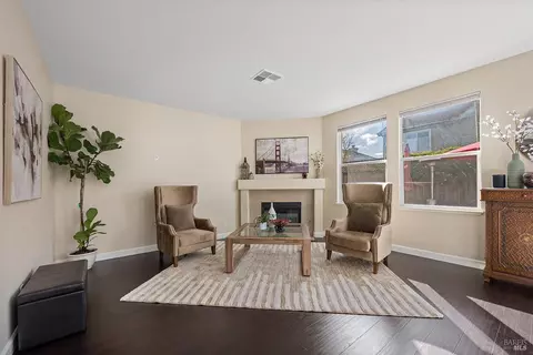 1332 Eagle Dr, Windsor, CA 95492 photo 10
