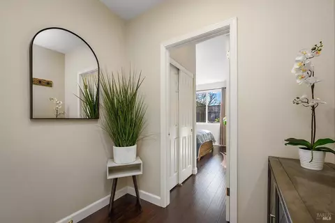 1332 Eagle Dr, Windsor, CA 95492 photo 25