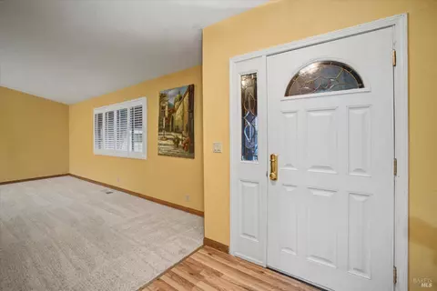 Entry Way - 448 Corte Lagos Ct, Vacaville, CA 95688 photo 2 of 5