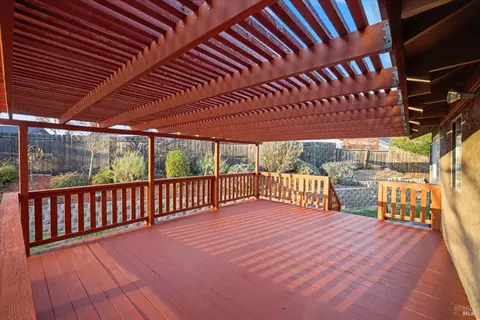 Exterior - 448 Corte Lagos Ct, Vacaville, CA 95688 photo 6 of 14