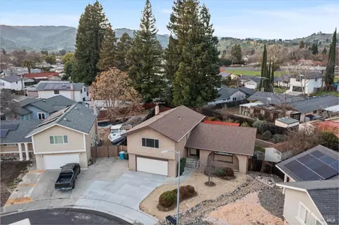 View/Area - 448 Corte Lagos Ct, Vacaville, CA 95688 photo 3 of 5