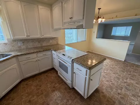 Kitchen - 450 Sky Oaks Dr, Angwin, CA 94508 photo 3 of 3