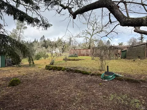 Exterior - 450 Sky Oaks Dr, Angwin, CA 94508 photo 6 of 6