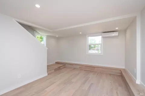 Living - 1008 Evans Ave, Napa, CA 94559 photo 6 of 9