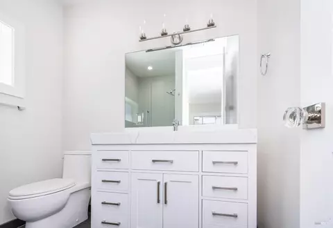 Bath - 1008 Evans Ave, Napa, CA 94559 photo 1 of 5