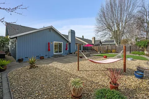 Exterior - 9830 Marcella Ln, Windsor, CA 95492 photo 9 of 12