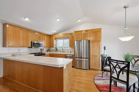 Kitchen - 9830 Marcella Ln, Windsor, CA 95492 photo 1 of 3