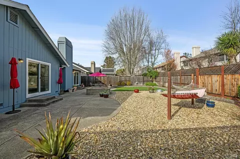 Exterior - 9830 Marcella Ln, Windsor, CA 95492 photo 10 of 12