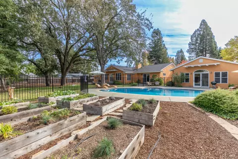 Exterior - 9821 Dawn Way, Windsor, CA 95492 photo 4 of 12