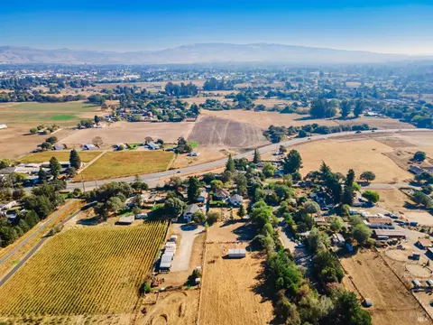 View/Area - 1040 Stony Glen Ln, Cotati, CA 94931 photo 22 of 23