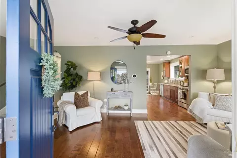 Entry Way - 225 Berna Ave, Napa, CA 94559 photo 1 of 1