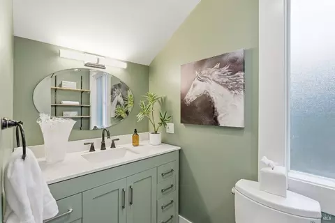 Bath - 225 Berna Ave, Napa, CA 94559 photo 1 of 5
