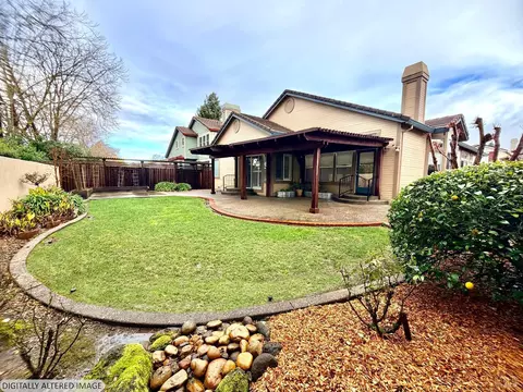 Exterior - 1717 Brompton St, Petaluma, CA 94954 photo 3 of 8