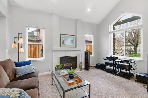 Other - 9475 Victoria Ln, Windsor, CA 95492 photo 4 of 12
