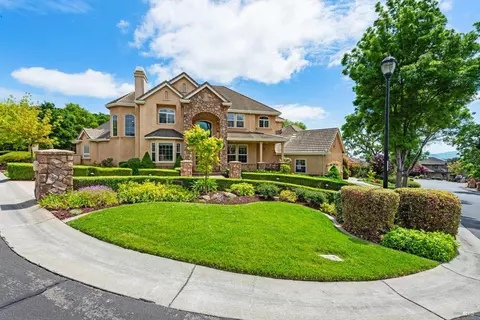 5249 Deer Ridge Ct, Fairfield, CA 94534